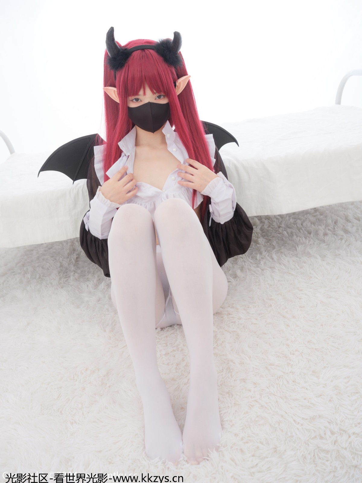 紧急企划 内部-011 见希w 白丝黑丝小恶魔 [74P1V-2.79GB]-光影社区