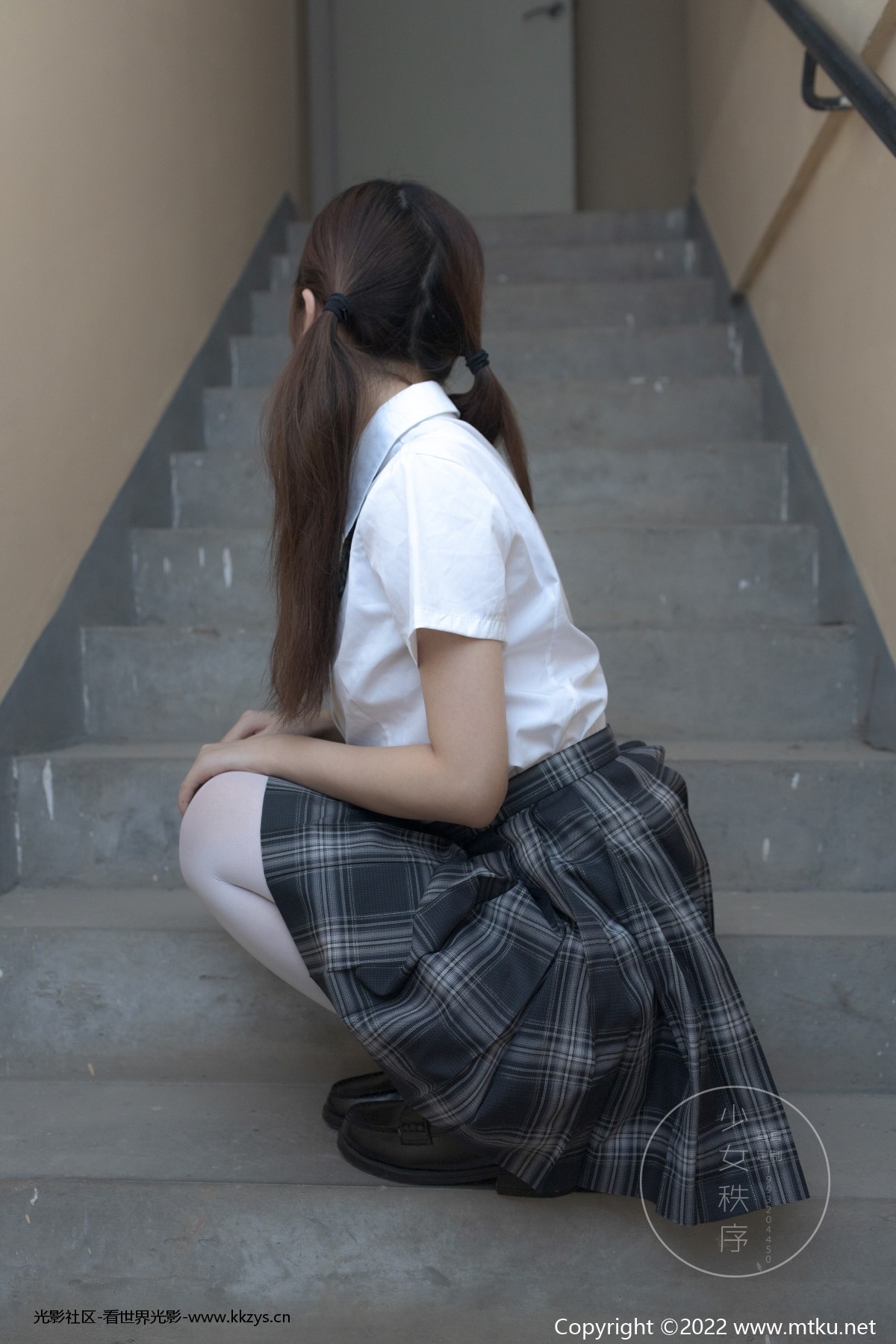 少女秩序 内部定制 NO.04 双马尾白丝JK制服 [61P-955M]-光影社区