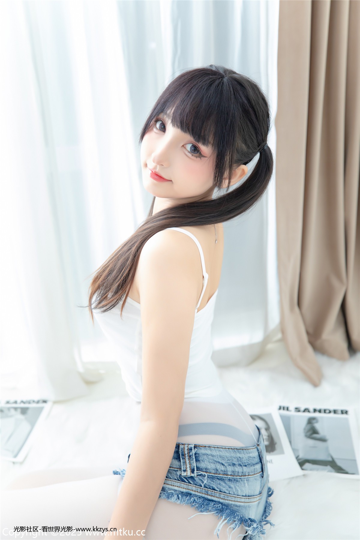 神楽坂真冬 第四季 序号46：《牛仔兔兔》 [75P-150MB]-光影社区