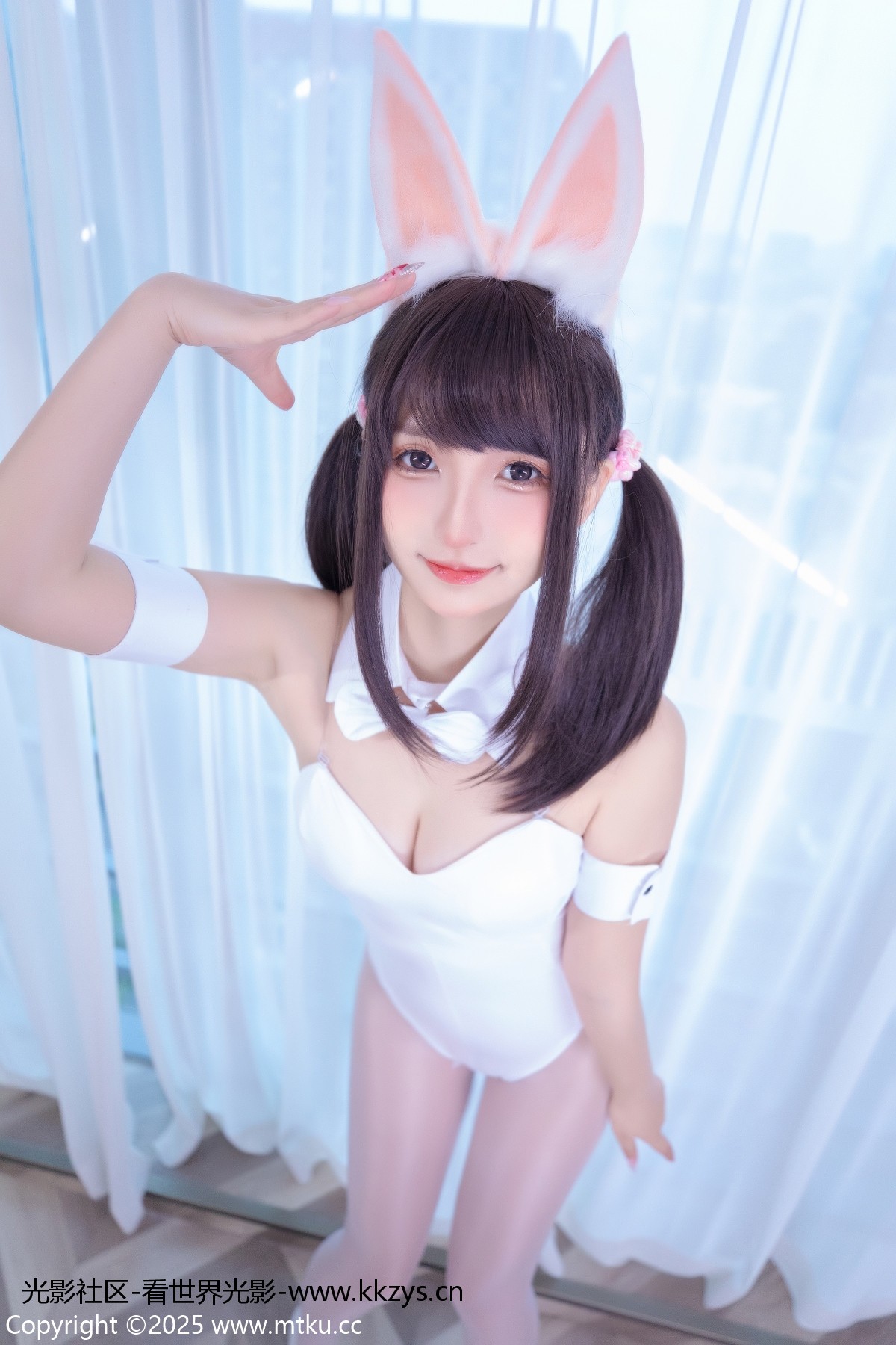 图片[2]-神楽坂真冬 第三季 序号33：兔女郎与钢管《バニーバブル》 [150P2V-825MB]-光影社区