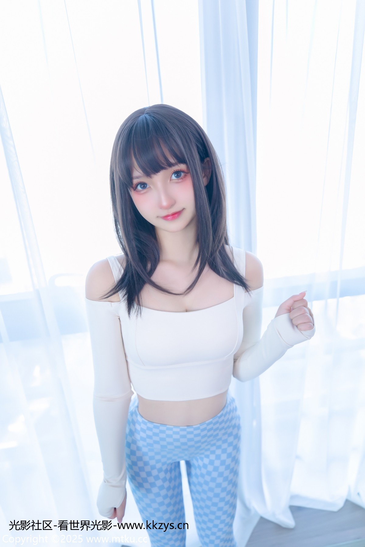 神楽坂真冬 第四季 序号7：《蓝白格》 [75P-170MB]-光影社区