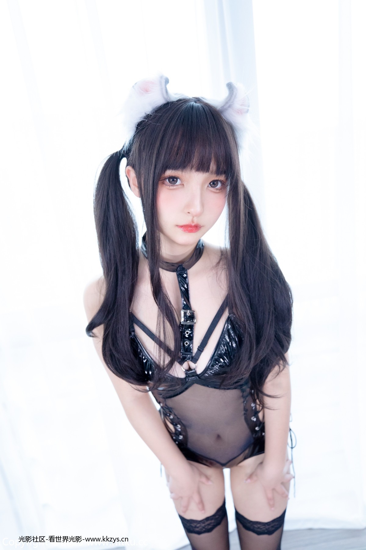 神楽坂真冬 第四季 序号2：《黑》 [75P-165MB]-光影社区