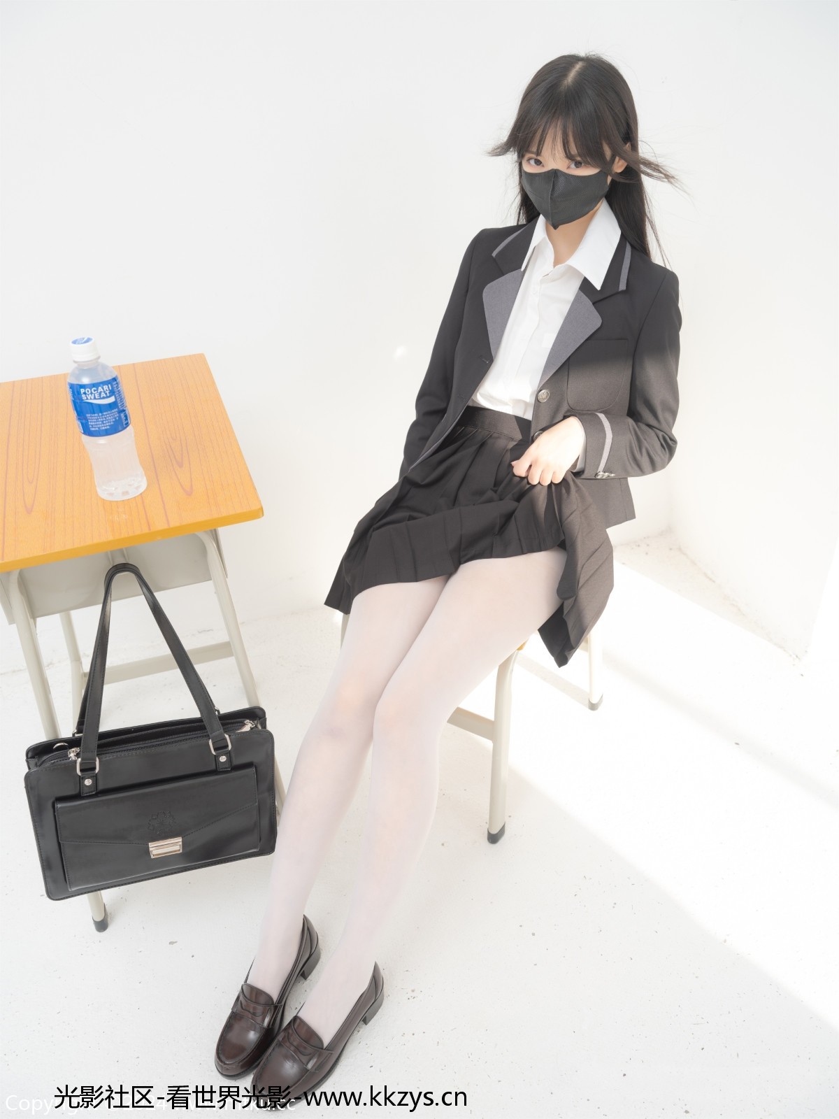 紧急企划 见希w 职员 OL制服白丝无内 [91P-520MB]-光影社区