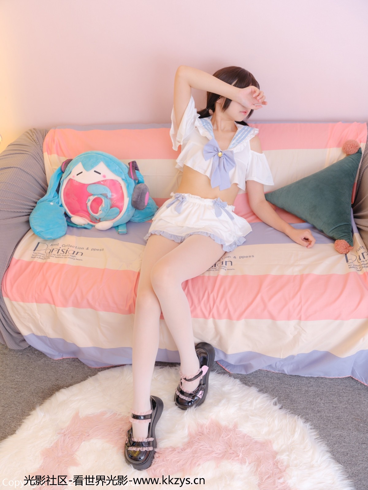 森萝财团 朝露-04E 4K 白丝双马尾女仆无内 [112P2V-6.97GB]-光影社区