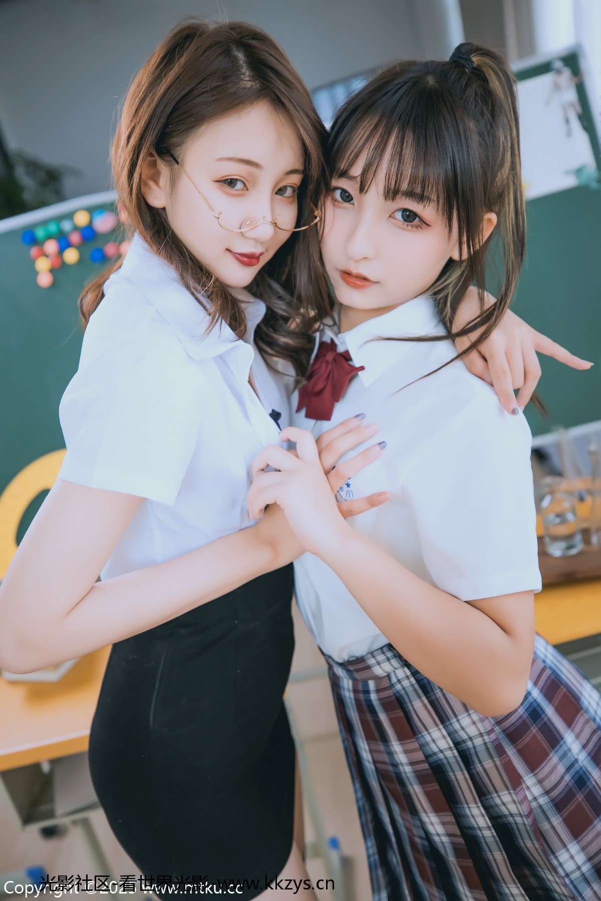 神楽坂真冬 第三季 序号3：《数之歌》百合教室 [150P3V-617MB]-光影社区