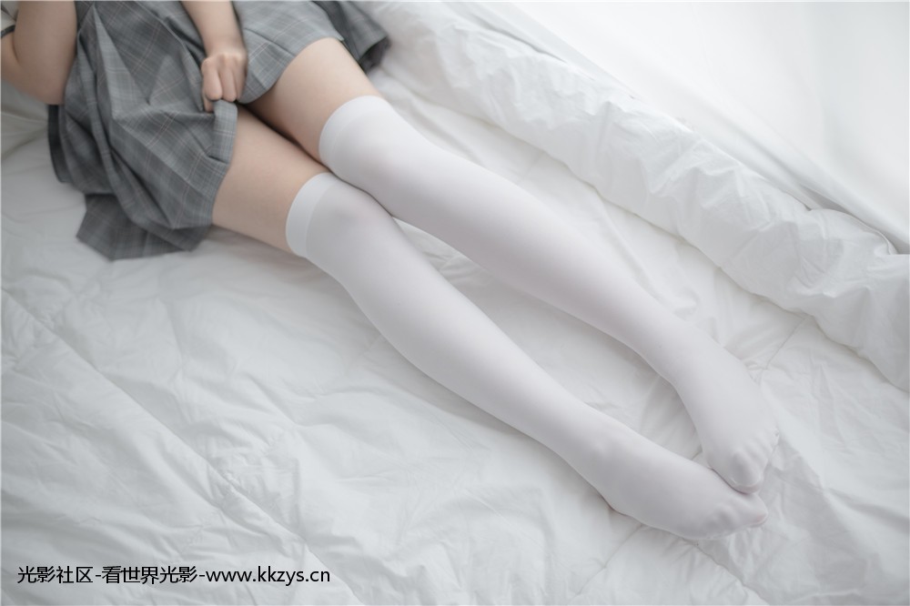 森萝财团 R15-009 [84P-390M]-光影社区