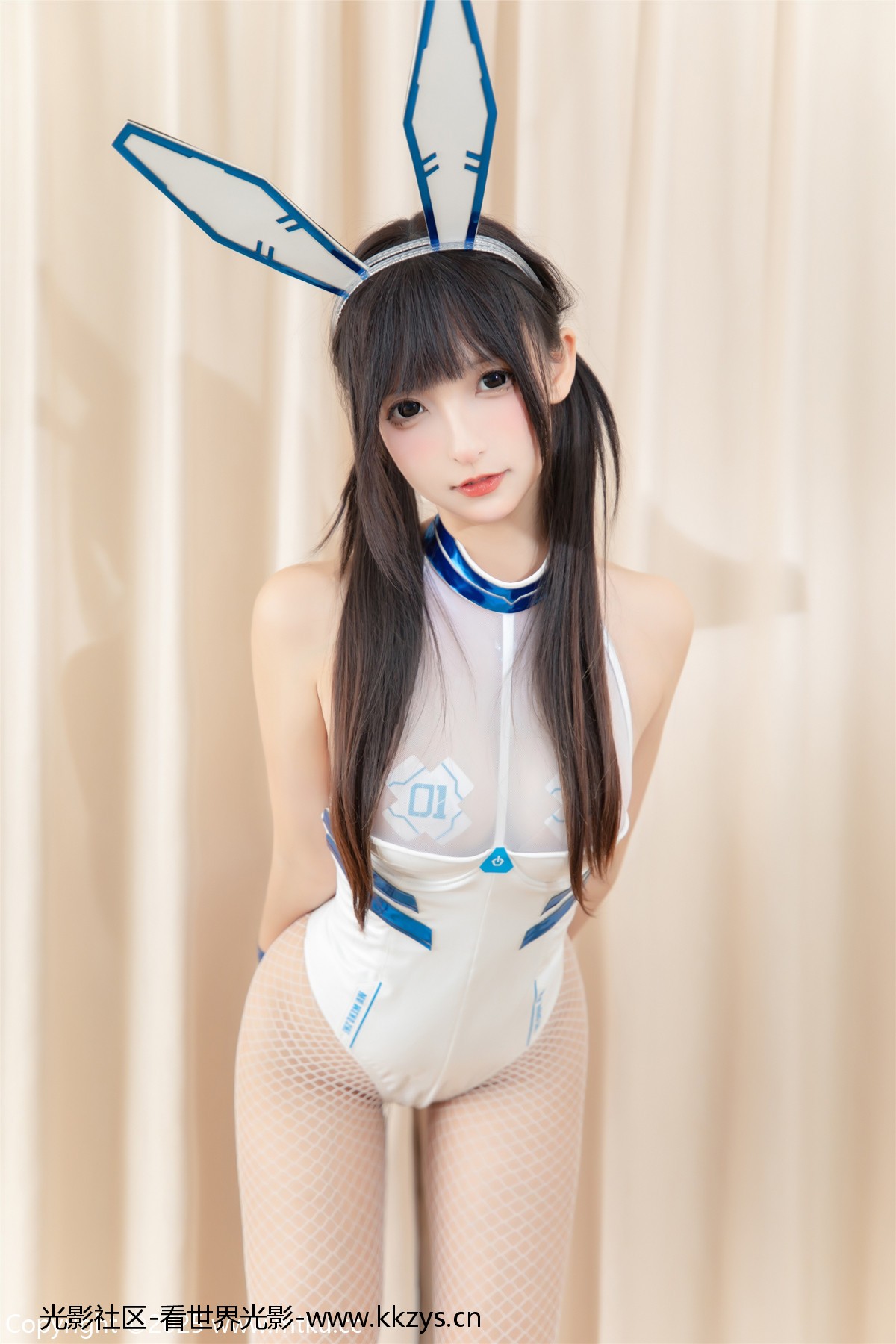 神楽坂真冬 第四季 序号48：《赛博战兔》 [75P-221MB]-光影社区