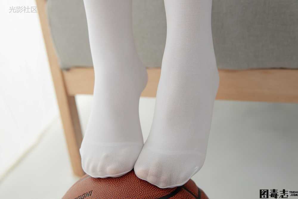 [森萝财团] JKFUN-042 卉子 与篮球无关 80D白丝-光影社区