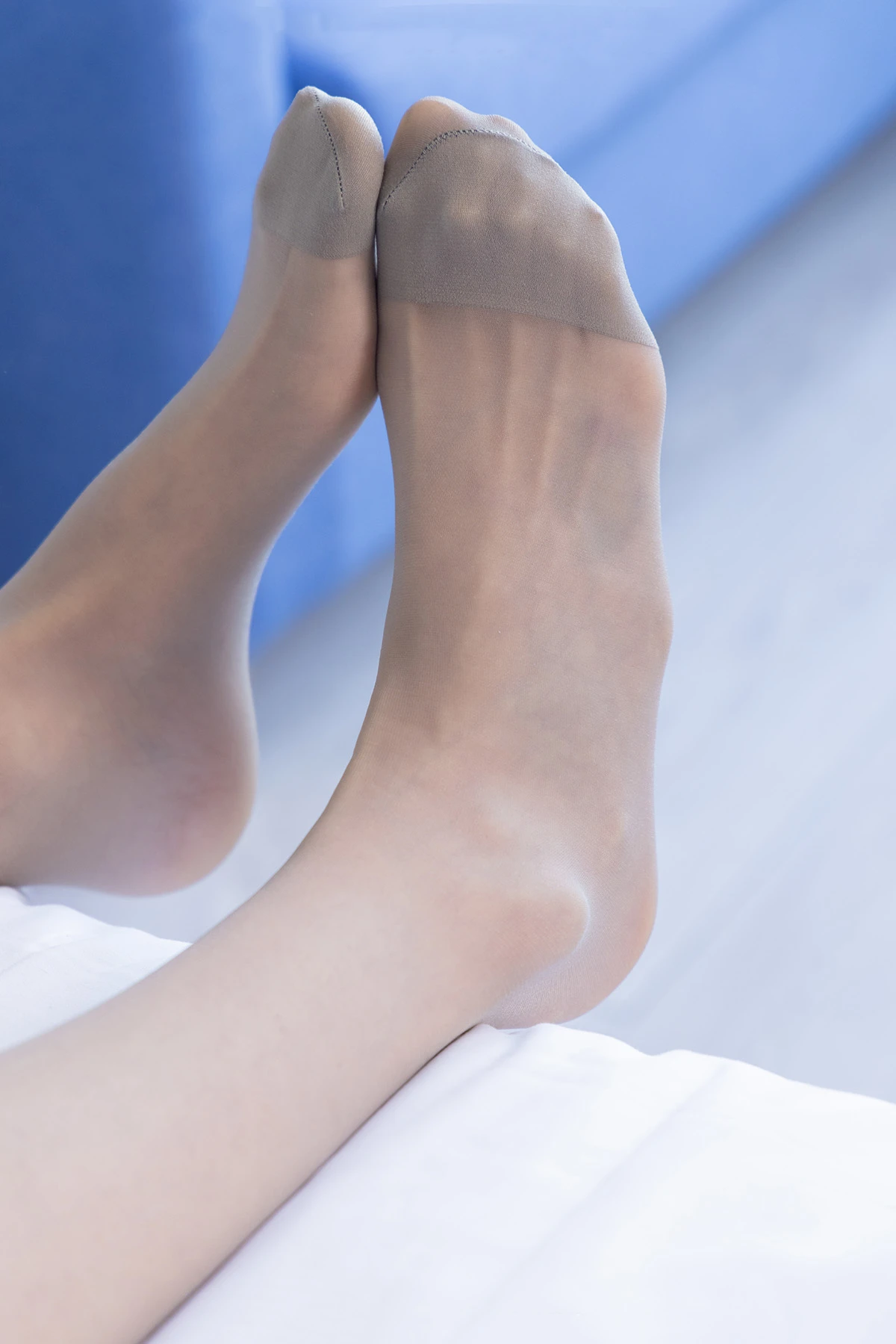 [BoBoSocks袜啵啵] No.392 雪糕-板鞋、灰丝-光影社区