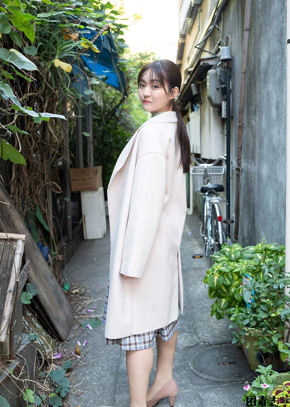 [克罗拉] 美腿-光影社区