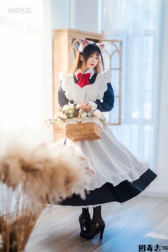 [桜桃喵] NO.105 女仆向写真集《您》长裙妹抖-光影社区