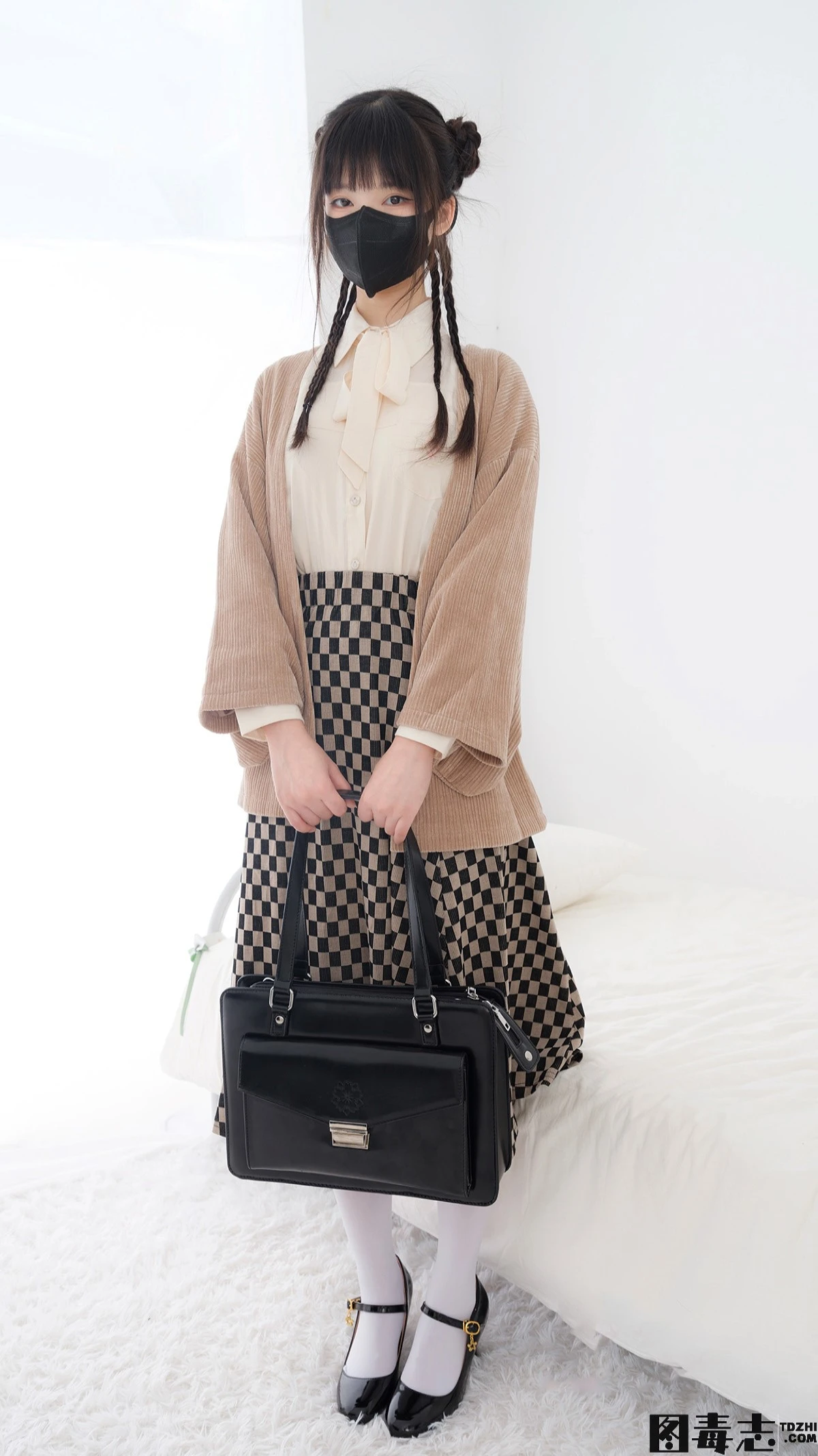 [紧急企划] EX-009 见希w-光影社区