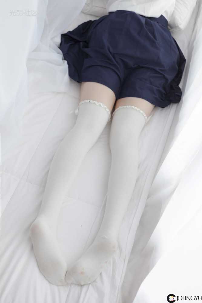 [少女秩序] VOL.008 过膝白丝短裙-光影社区