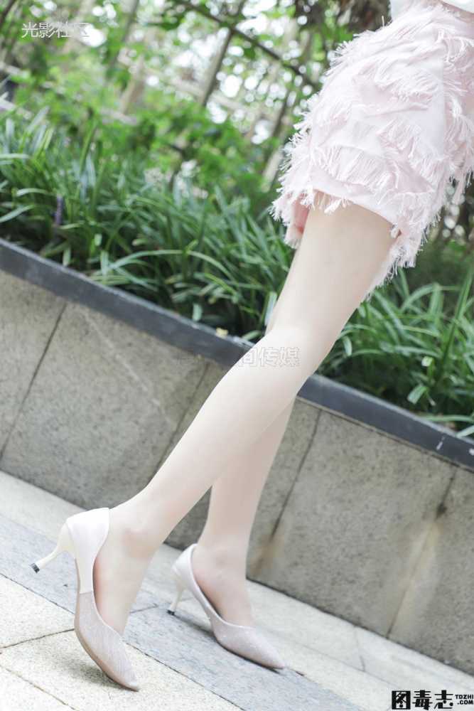 [SiHua思话] SJ-029 露露 天台的秋日之丝-光影社区