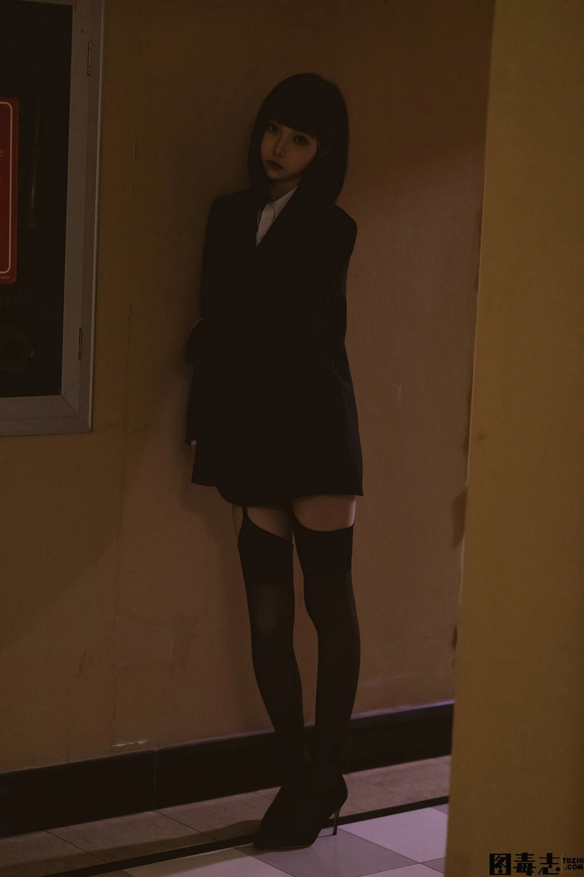 [许岚LAN(叁月life)] 醉酒OL-光影社区