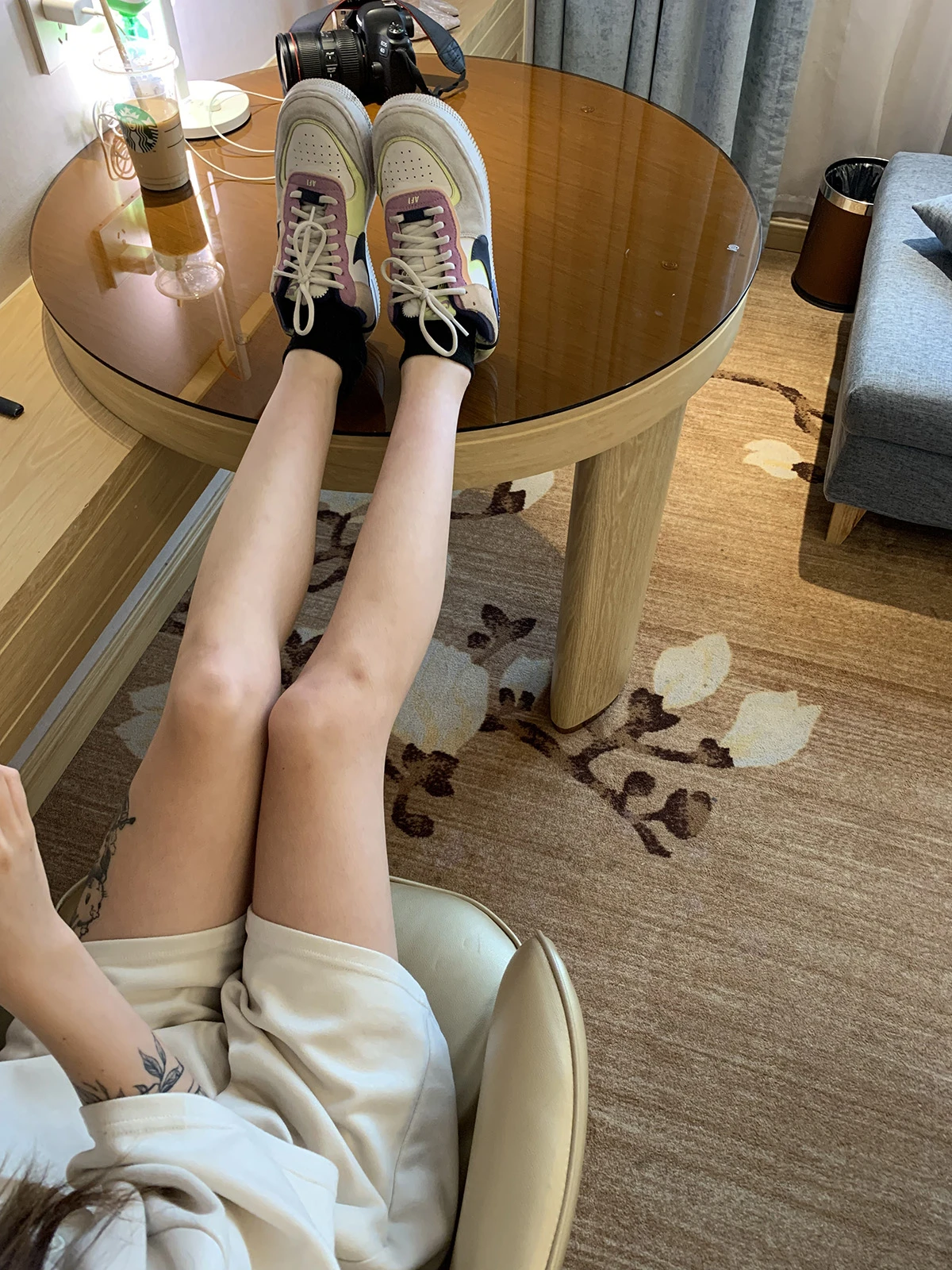 [誉铭传媒] 袜足摄影 2022.9月份整合福利2-光影社区