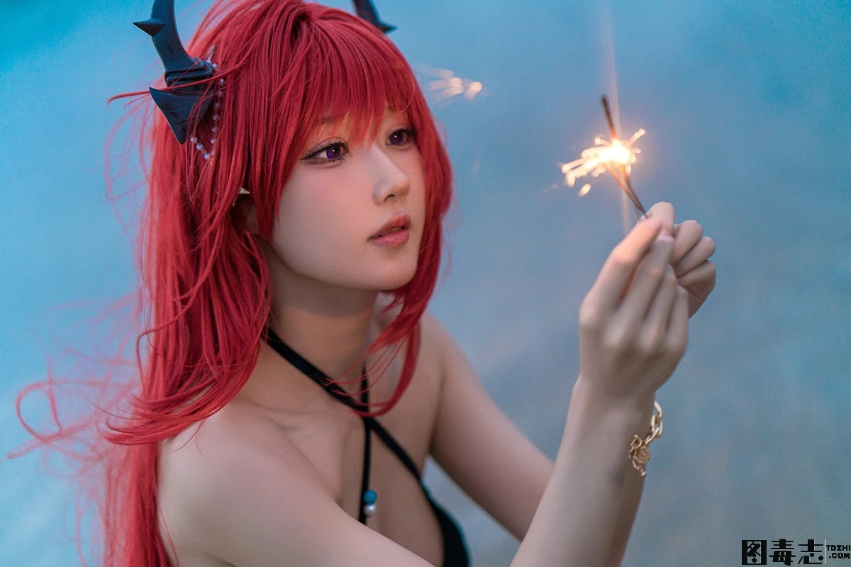 [阿包也是兔娘] 明日方舟 史尔特尔泳装-光影社区