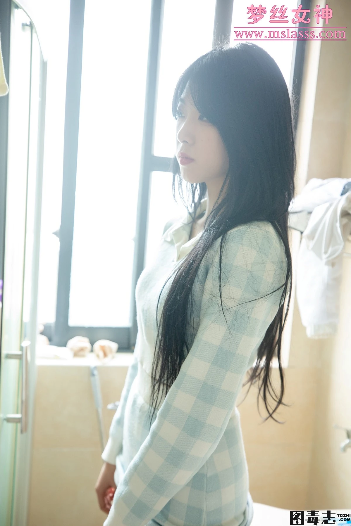 [MSLASS]梦丝女神 – 韩飞儿 韩系主播丝袜-光影社区