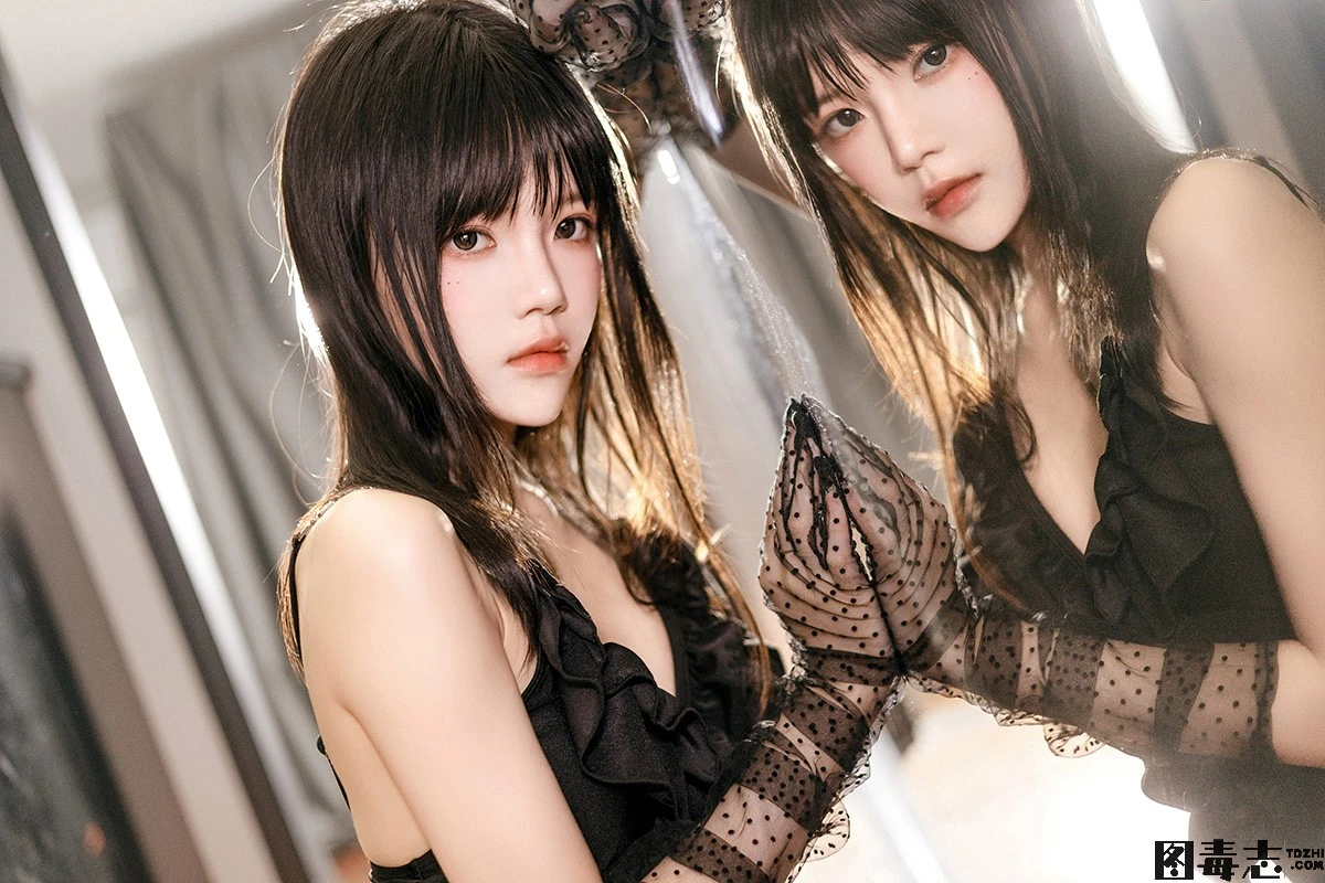 [桜桃喵] NO.149 银色高跟鞋-光影社区