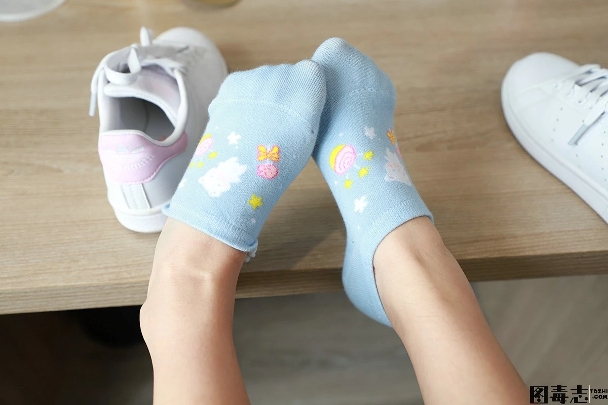 [誉铭传媒]袜足摄影 2021定制NO.17-光影社区