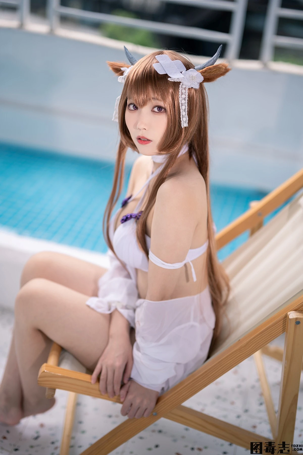 [汪知子] 樫野泳装-光影社区