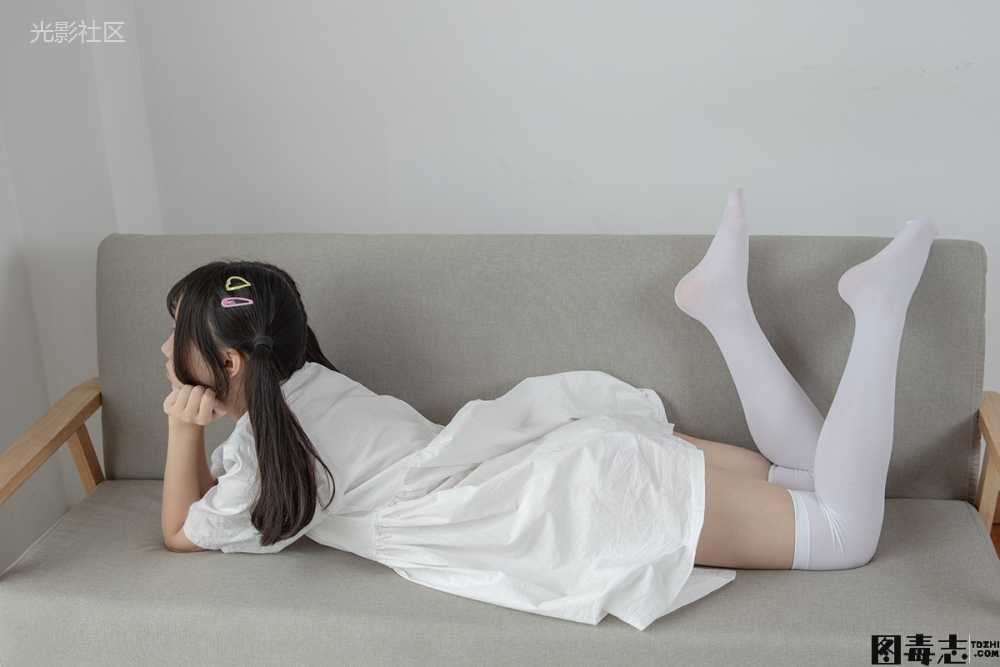 [森萝财团] JKFUN-014 默陌 白衣飘飘的年代-光影社区