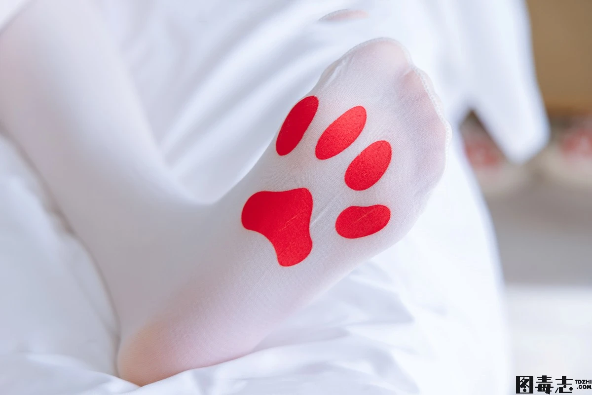 [BoBoSocks袜啵啵] No.177 稚予-皮鞋、厚白丝（脚底猫爪印款）-光影社区