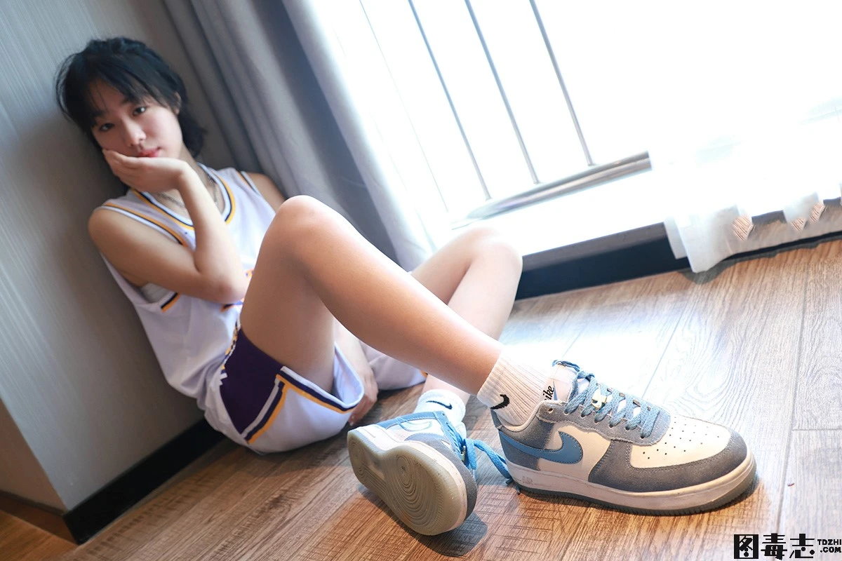 [誉铭传媒] 袜足摄影 2022七夕专享作品-光影社区