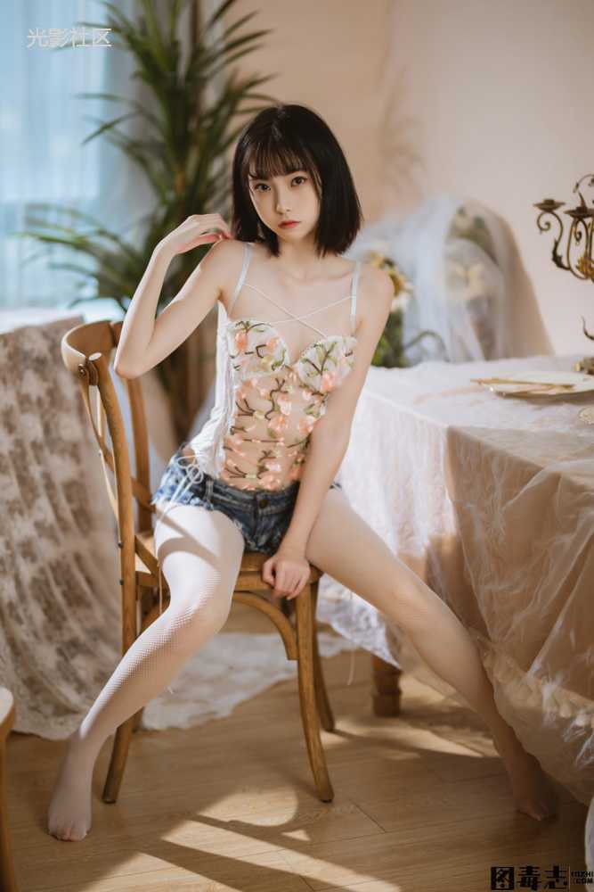 [许岚LAN] 纯欲牛仔短裤-光影社区