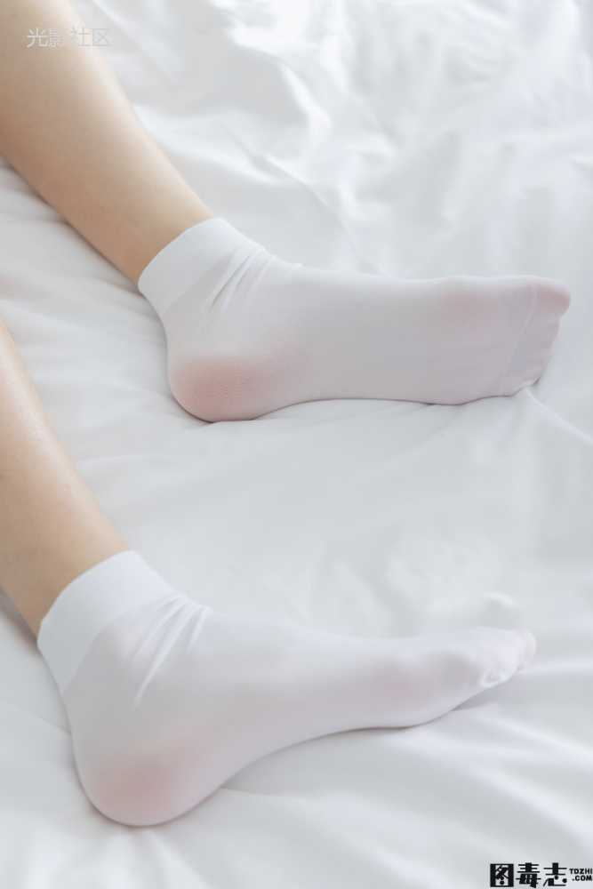 [BoBoSocks袜啵啵] No.033 稚予-贝壳头、天鹅绒黑袜、天鹅绒白袜-光影社区