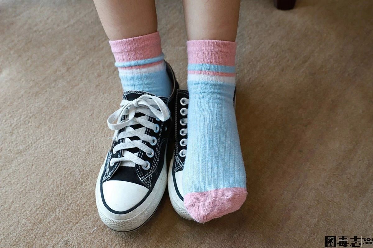 图片[5]-[誉铭传媒] 袜足摄影 2023年第06期作品-光影社区