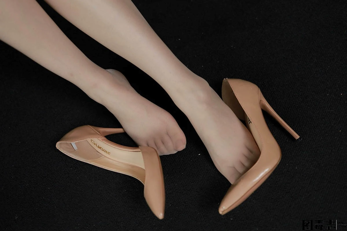 [IESS异思趣向] 模特：文欣《天青色等烟雨》-光影社区