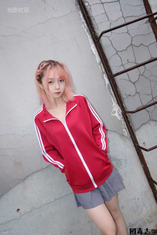 [森萝财团] X-044 红衣少女浴缸玩肉丝-光影社区