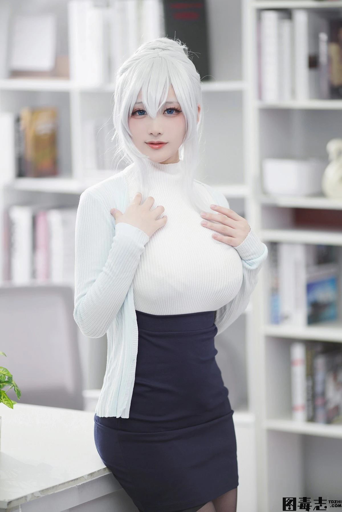 [幼愛Youmeko] 未亡人雪女cos-光影社区