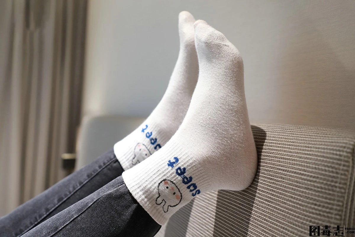 [誉铭传媒] 袜足摄影 2022.04.22特约作品-光影社区