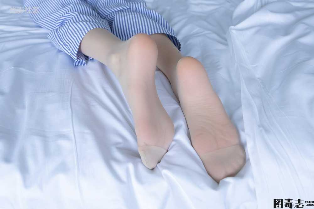 [BoBoSocks袜啵啵] No.027 稚予- vans、白色棉袜、肉丝-光影社区