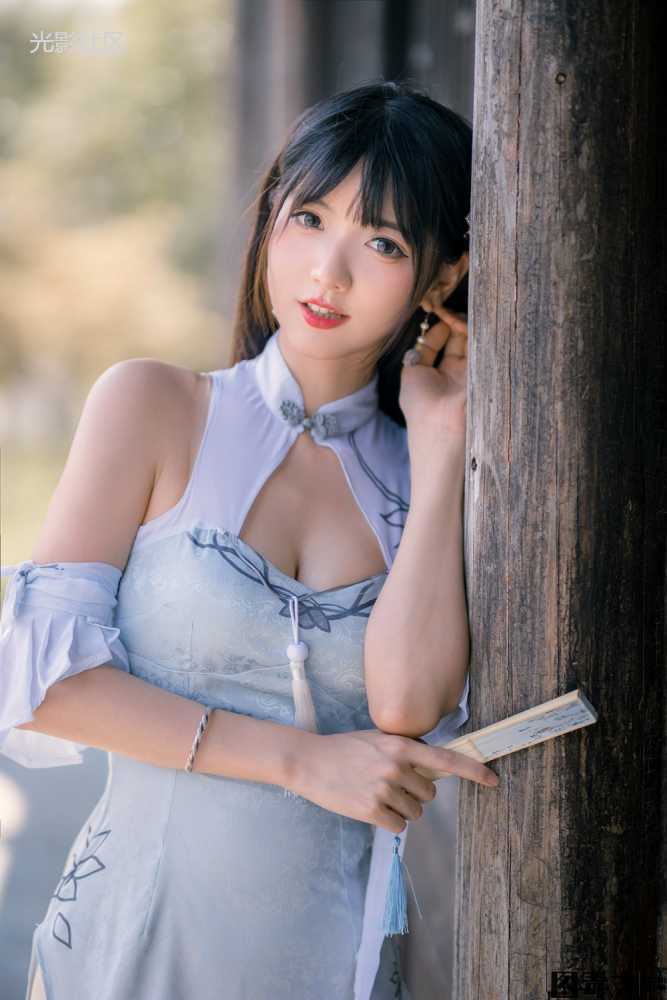 [Kyokyo沉迷汉堡王] 蓝色旗袍-光影社区