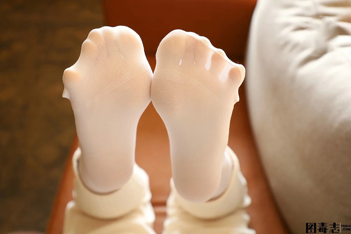 图片[5]-[誉铭传媒] 袜足摄影 2023年第08期作品-光影社区