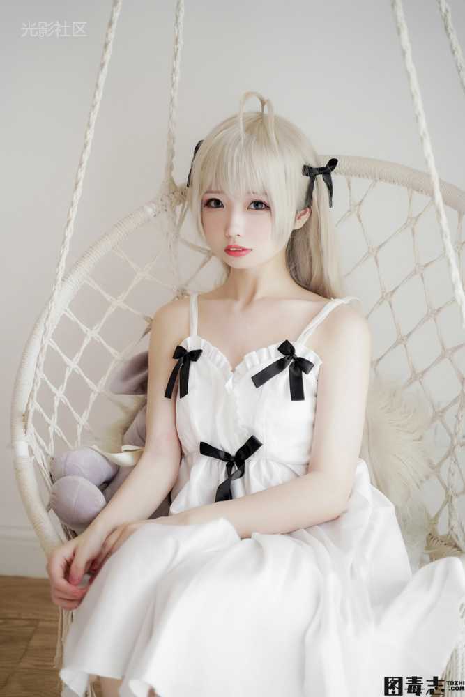 [十万珍吱伏特] NO.08 穹妹白裙-光影社区