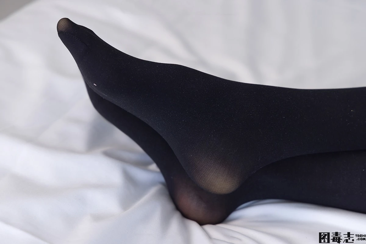 [BoBoSocks袜啵啵] No.255 稚予-皮鞋、厚黑丝-光影社区