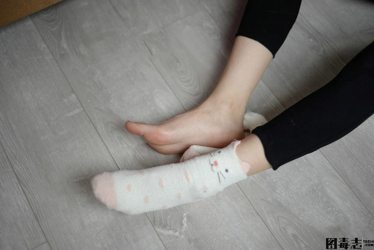 [誉铭传媒] 袜足摄影 2020.04.01 特约作品-光影社区