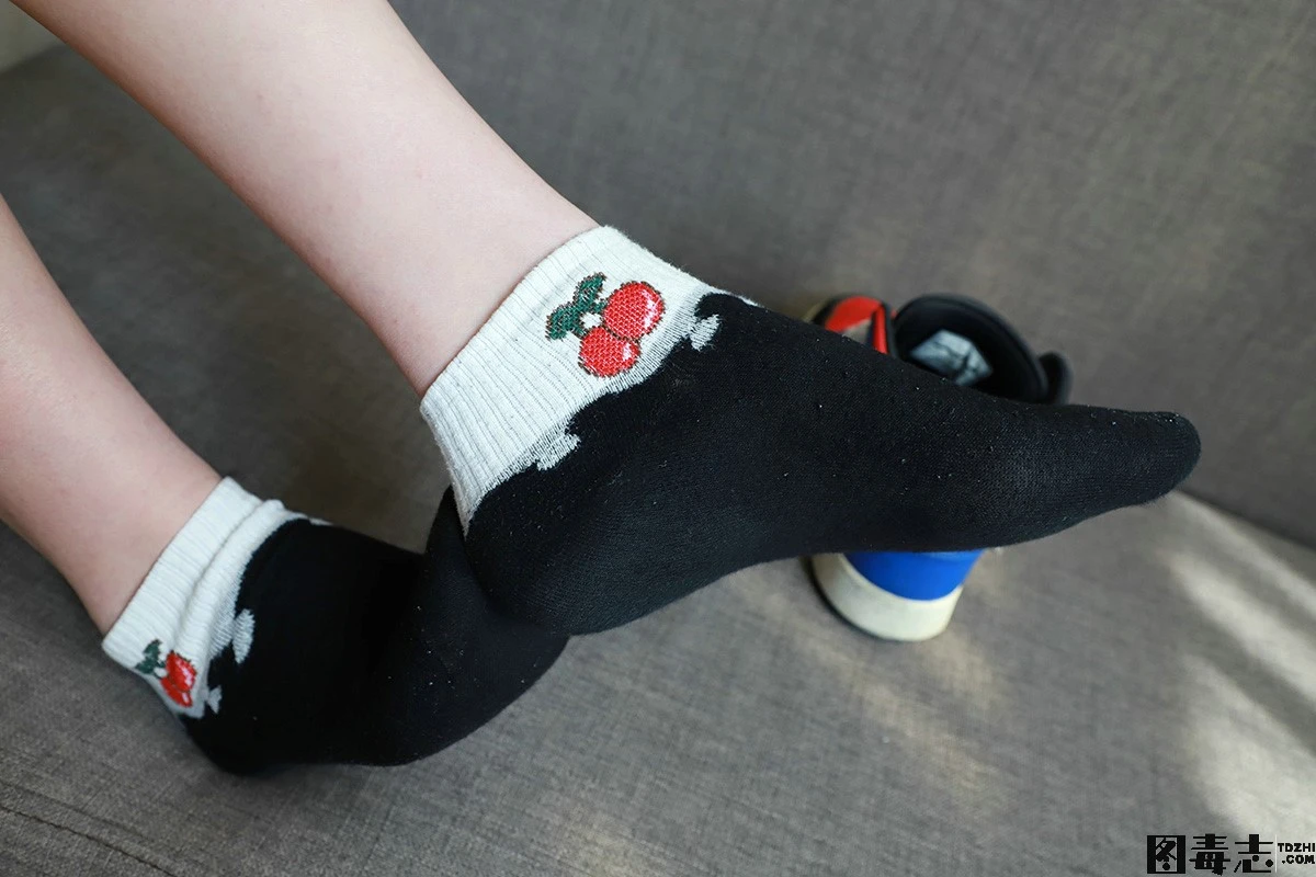 [誉铭传媒] 袜足摄影 2023年助力作品第2期-光影社区