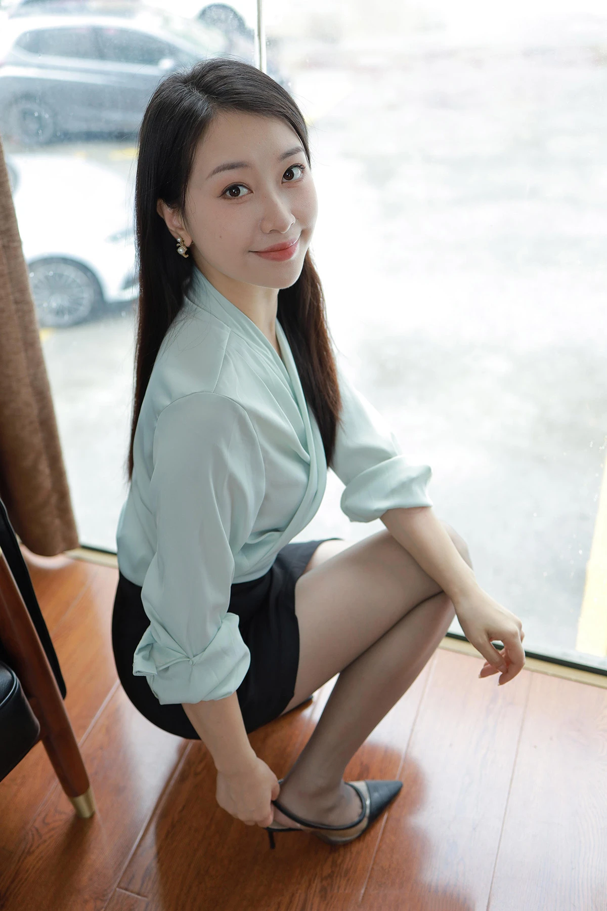 [IESS异思趣向] 小婕《灰色丝》-光影社区