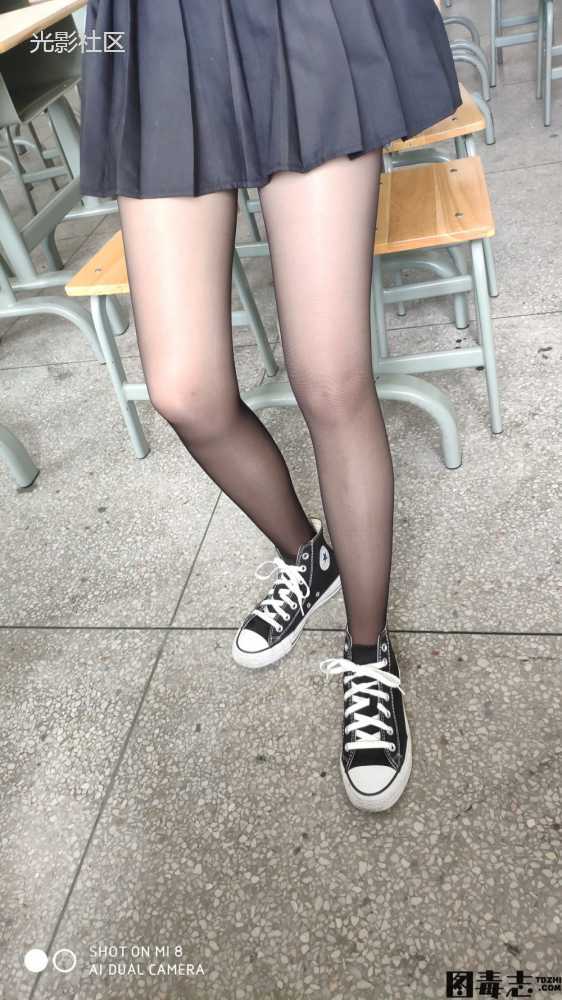 [最爱帆布鞋] 024-光影社区