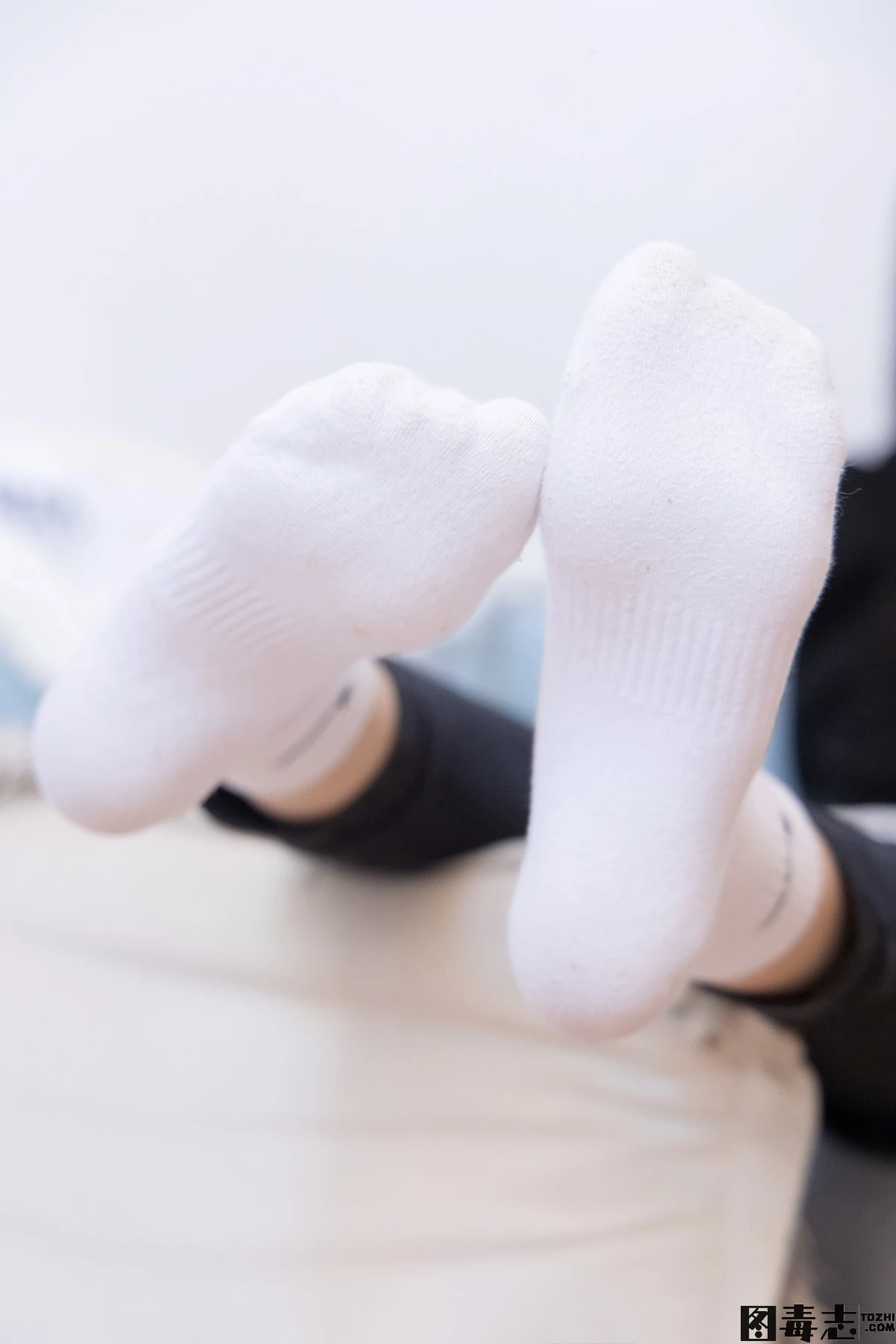 [BoBoSocks袜啵啵] No.061 稚予-短靴、白棉袜、裸足-光影社区