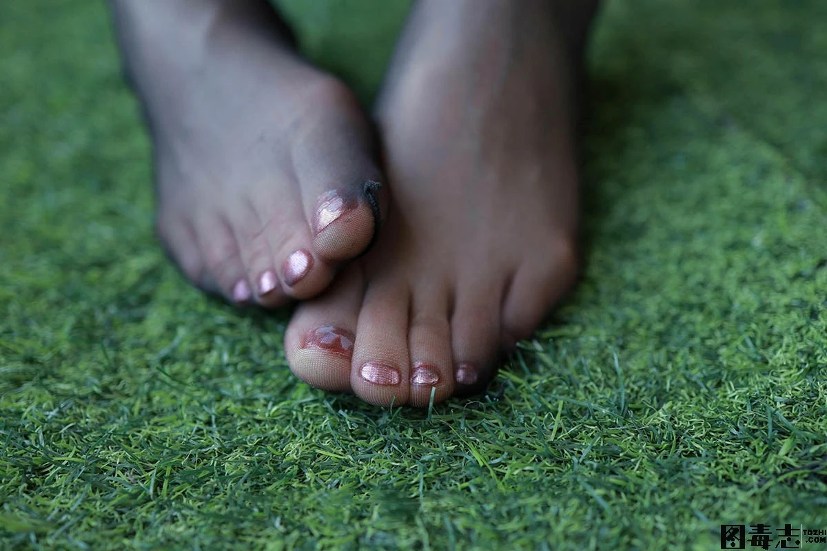 [IESS异思趣向] 模特：小七《可爱又性感》-光影社区