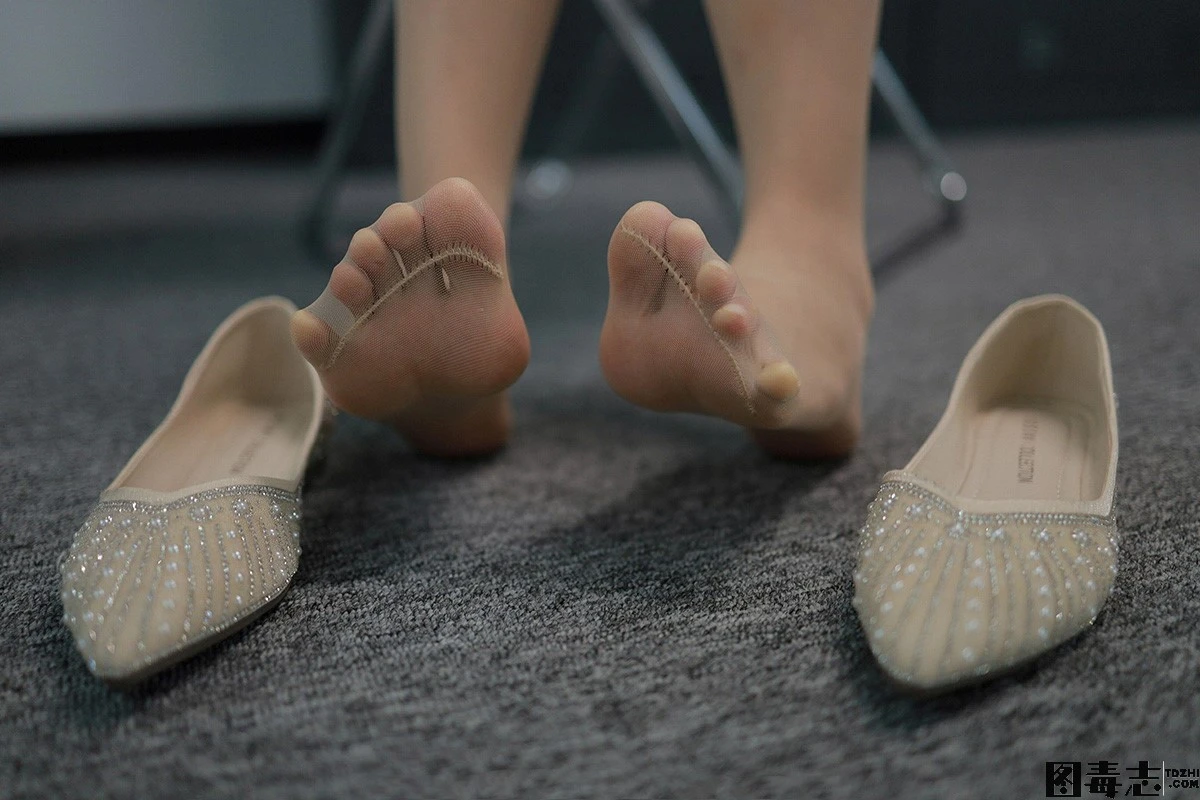 [IESS异思趣向] 模特：小宝《梦中情人》-光影社区