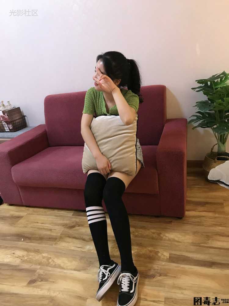 [最爱帆布鞋] 011-光影社区