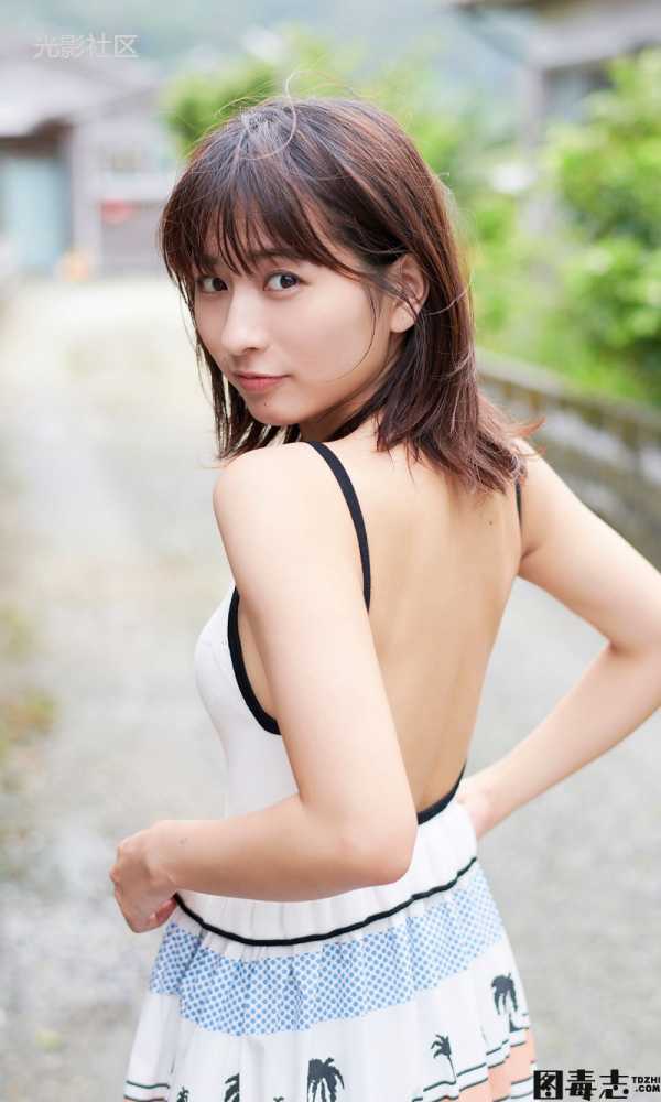 ＜週プレ PHOTO BOOK＞　ロン・モンロウ“栗子”「『中国のシンデレラ』、衝撃の初登場！」-光影社区