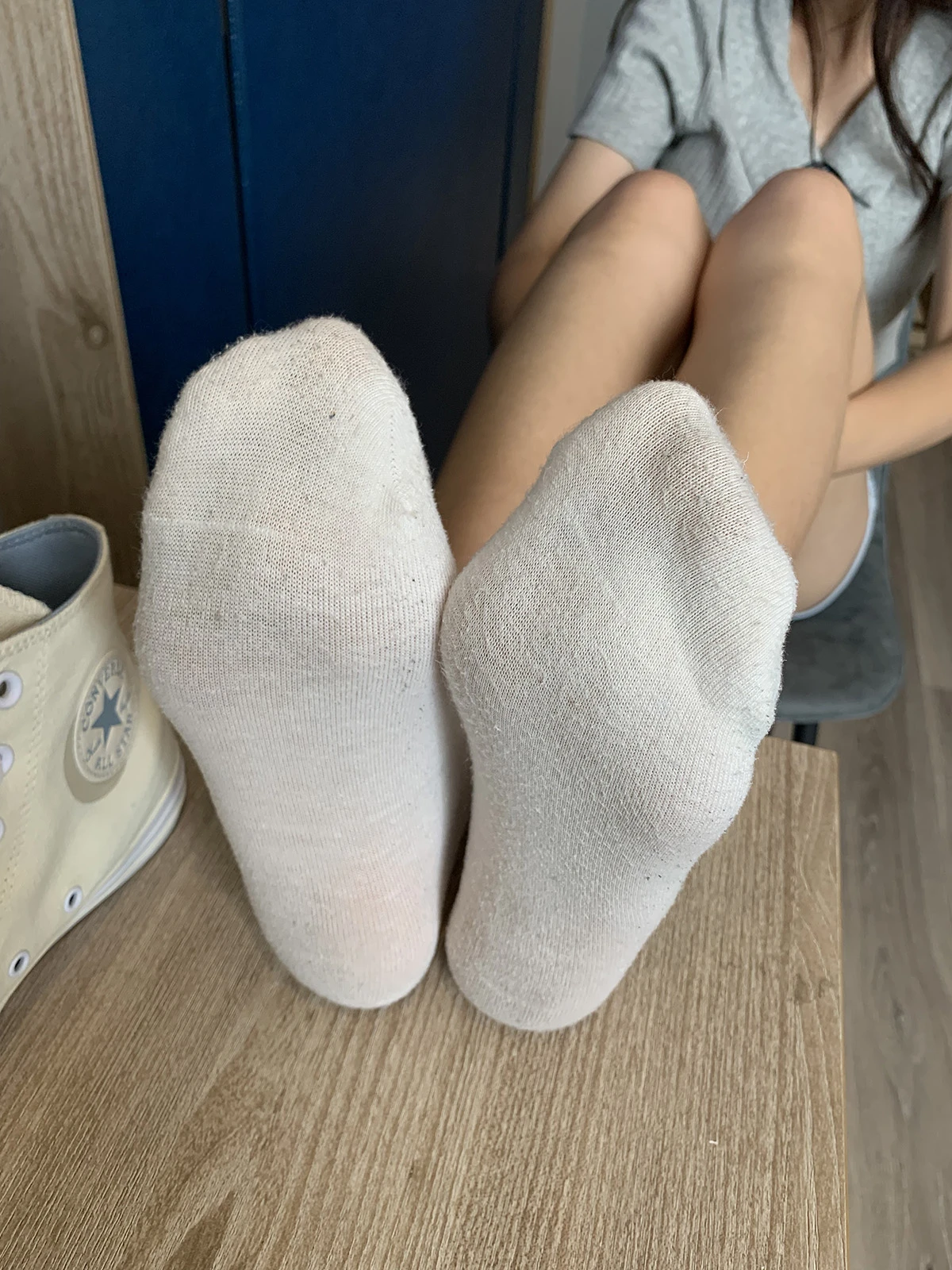 [誉铭传媒] 袜足摄影 2022.8月份整合福利2-光影社区